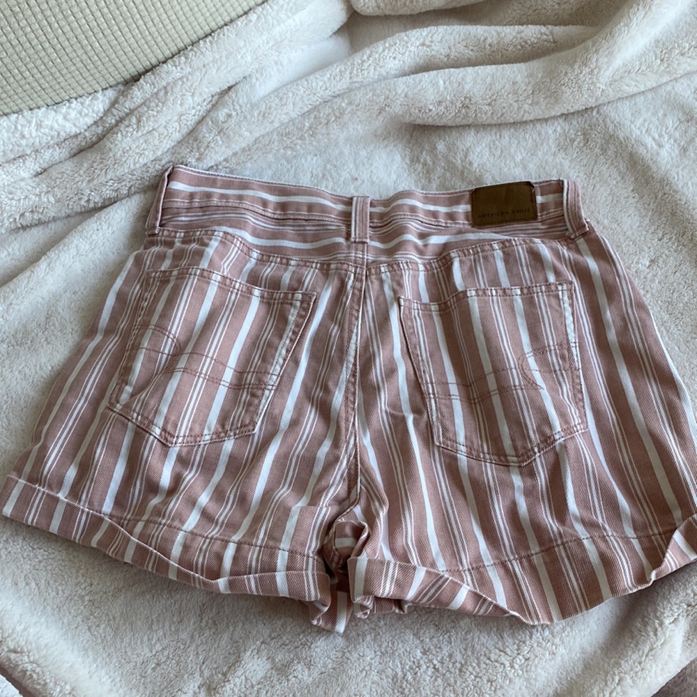 AEO Striped Mom Jean High Rise Shorts - Picture 4 of 5